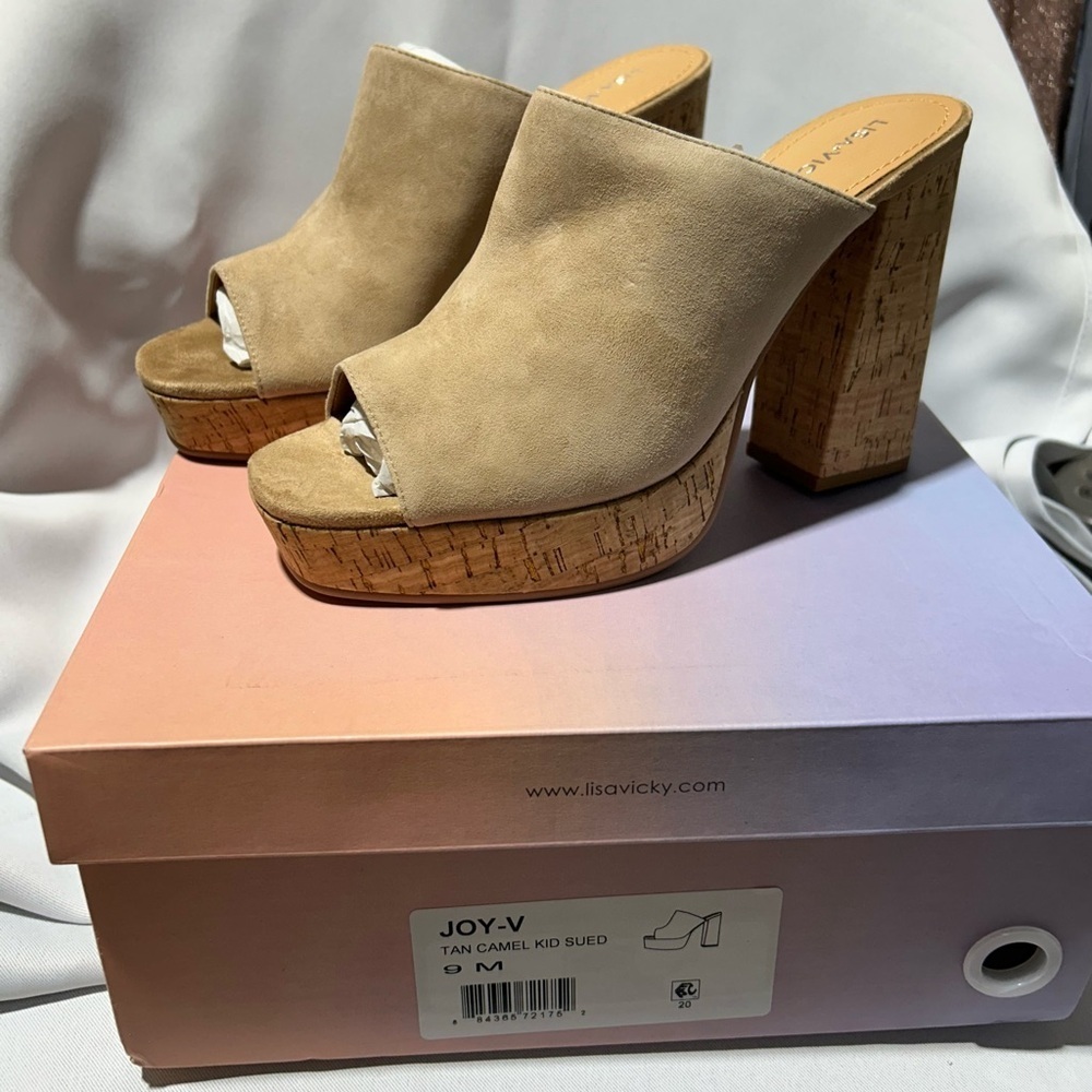Lisa Vicky Joy-V Tan Carmel Platform Heel